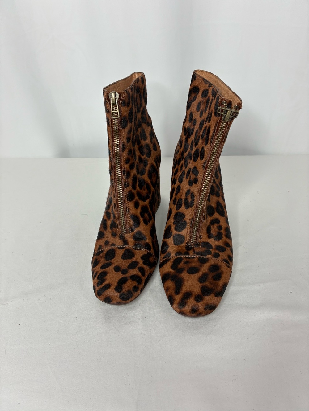 Madewell Amalia Zip Boot Leopard Calf Hair Front Zip Block Heel Booties Sz 8.5